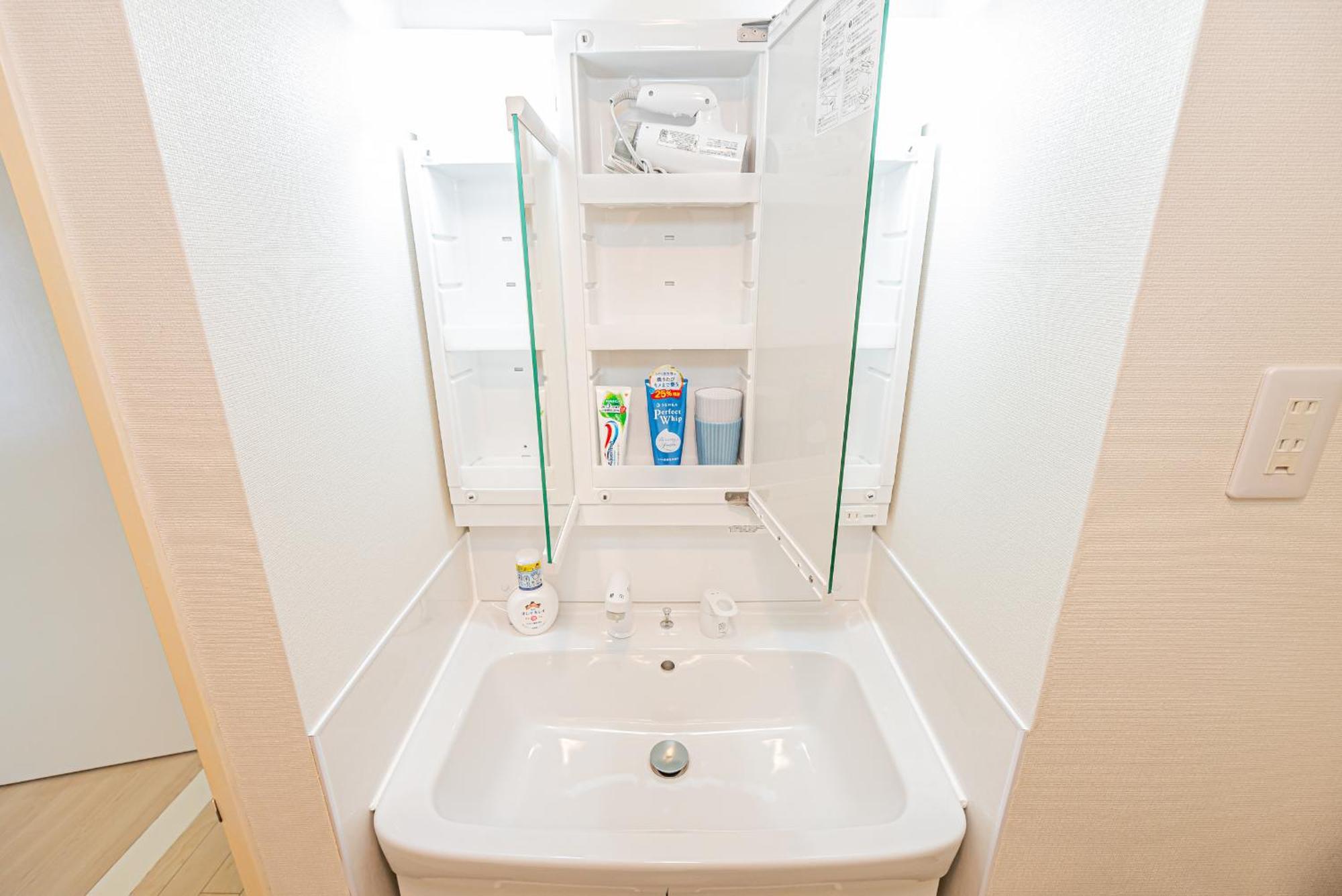 Kyara Hotelミスミ302 Токио Экстерьер фото